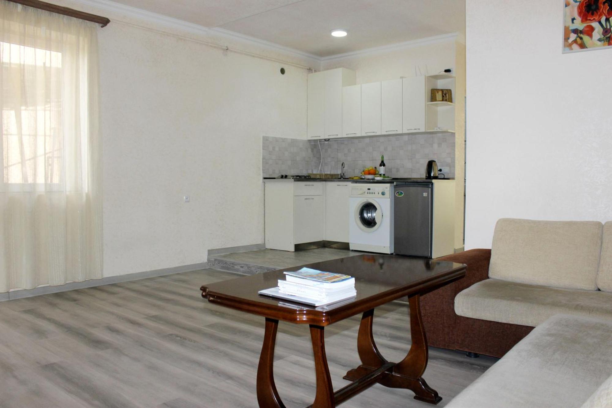 Holiday Home On Aygestan 11 Erevan Quarto foto